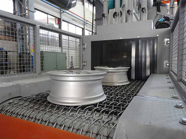 網(wǎng)帶通過(guò)式拋丸機(jī)